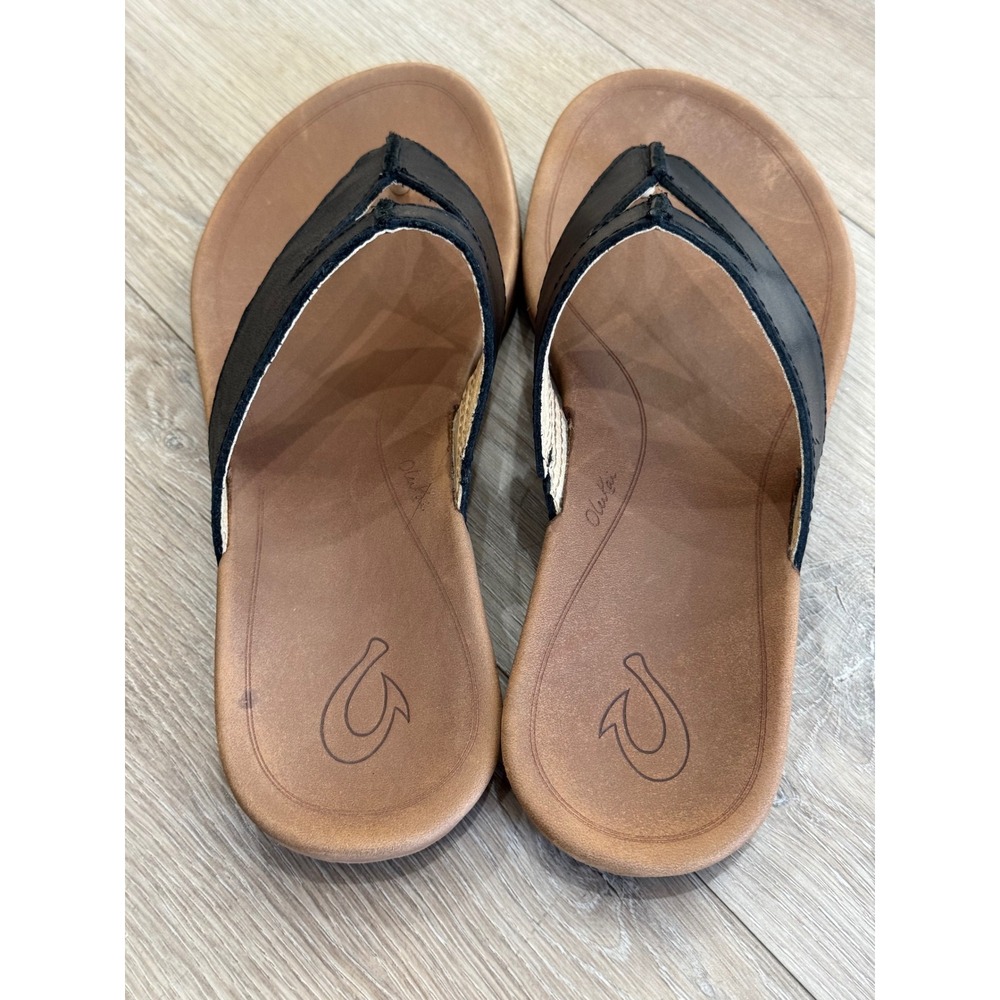 OluKai Lala Black Leather Thong Sandals Womens 8 Flip Flops 20321-4034 - Picture 2 of 7